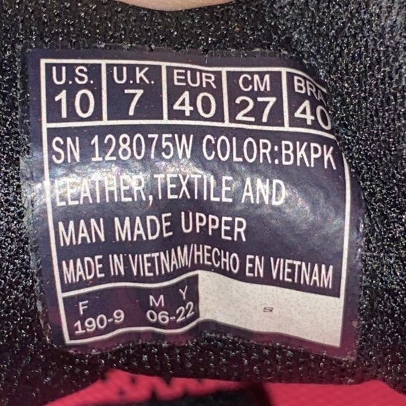 Skechers GO RUN CONSISTENT WO SIZE 10 Black and Pink Athletic Shoes CLEAN EUC - Picture 3 of 13